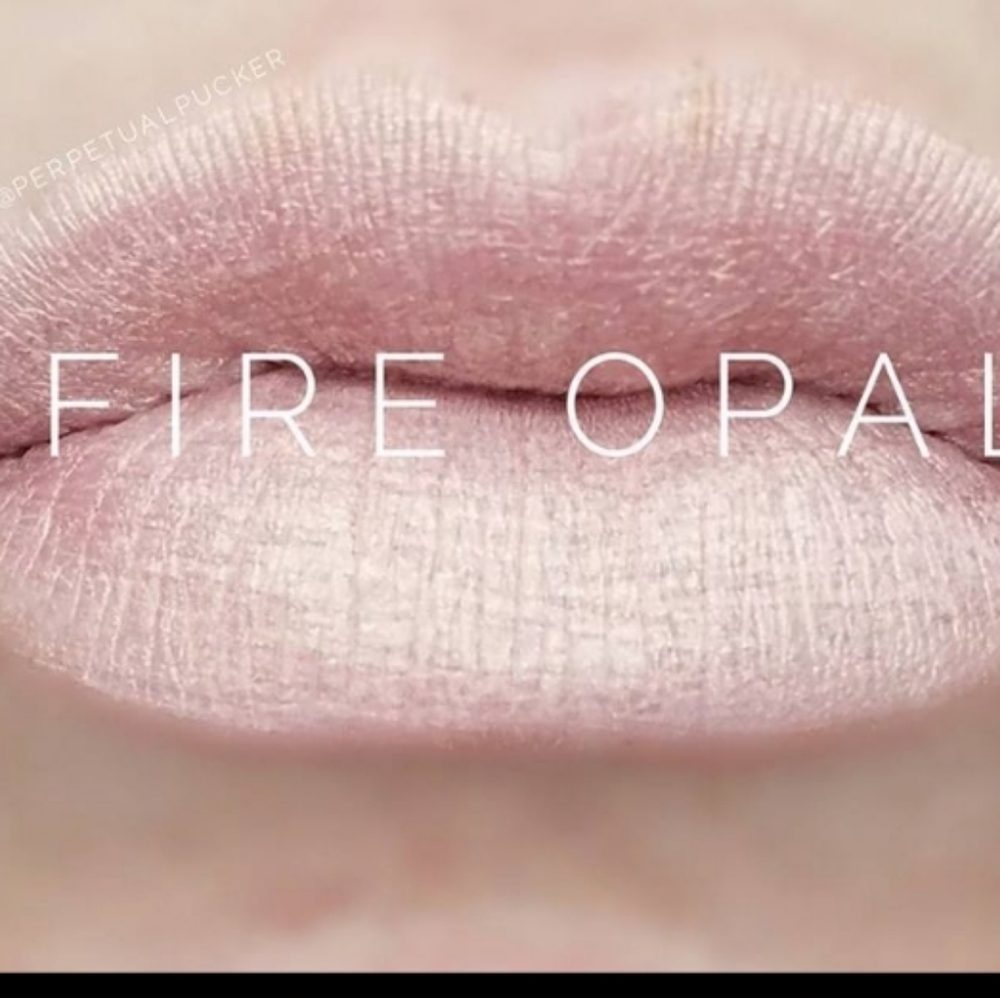 Senegence LipSense